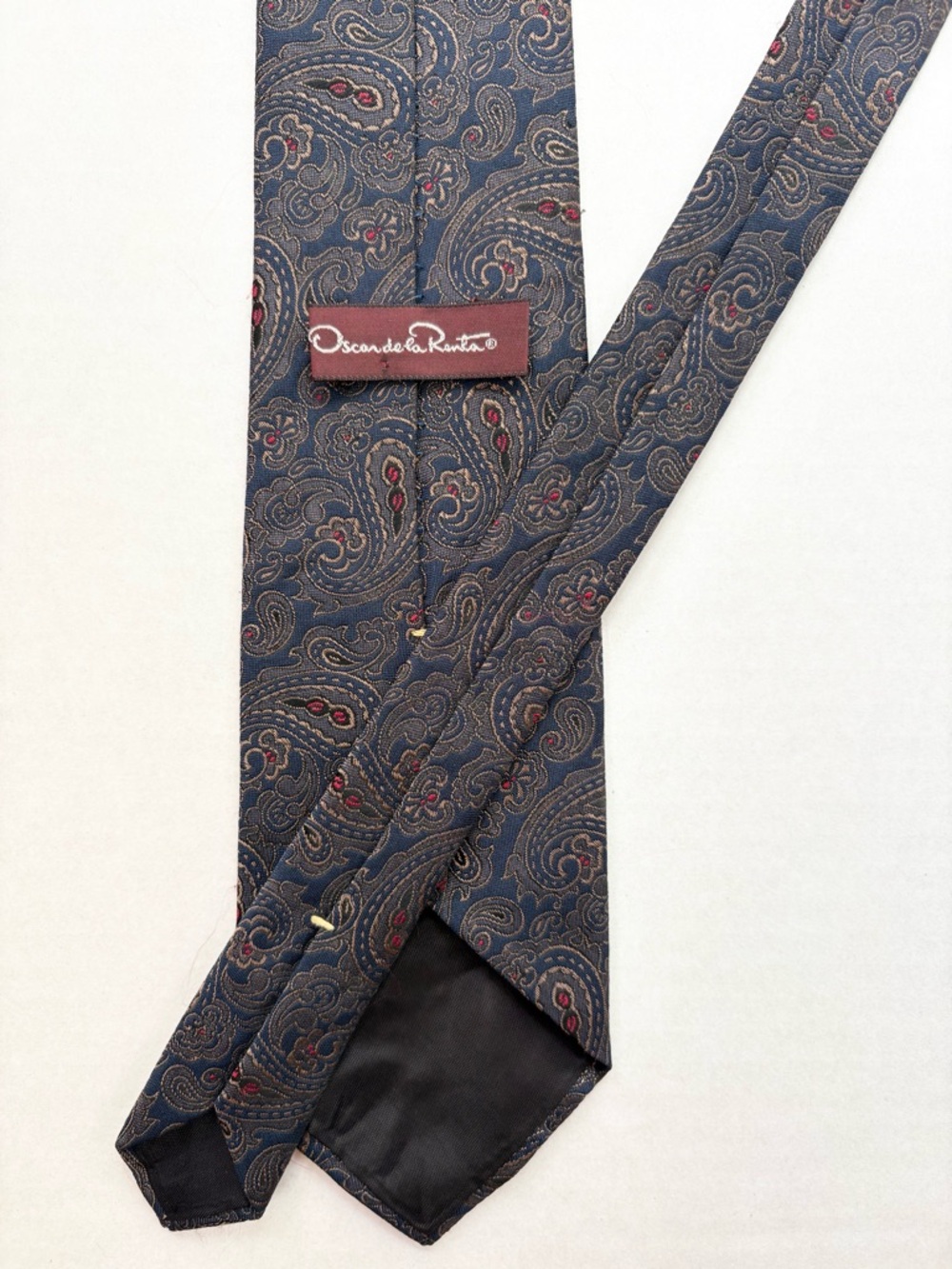 Vintage Oscar de la Renta Navy Gold Red Paisley Possibly Silk Tie